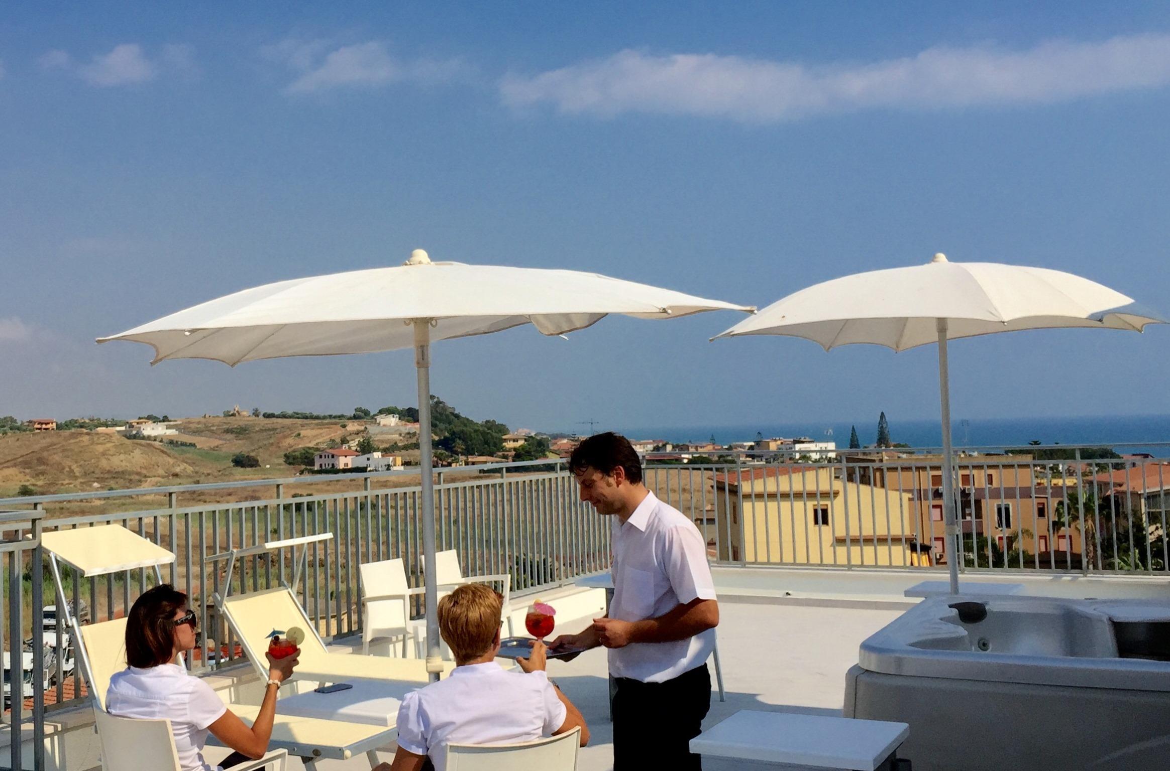 Hotel Costazzurra Museum & Spa San Leone Exterior photo