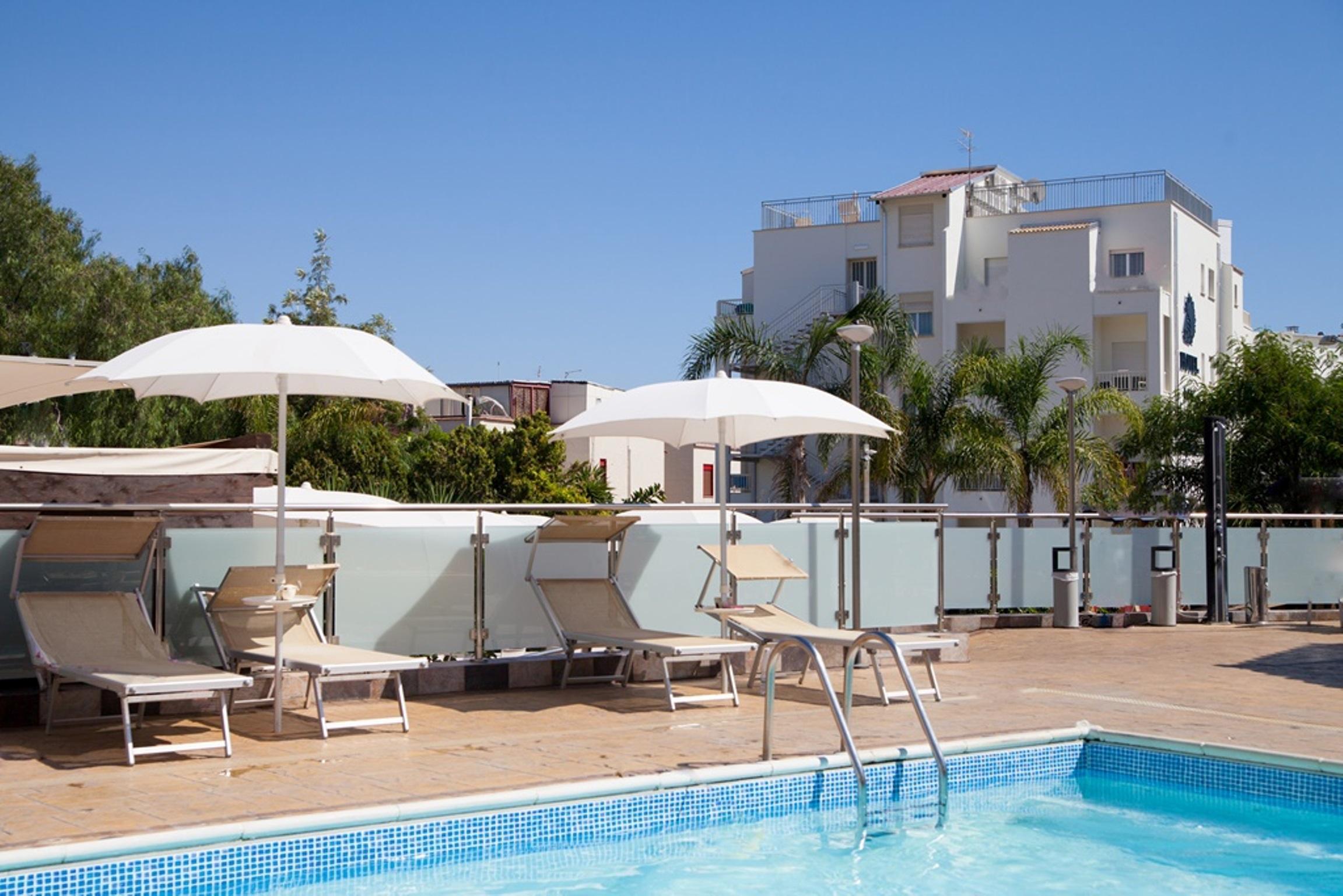 Hotel Costazzurra Museum & Spa San Leone Exterior photo