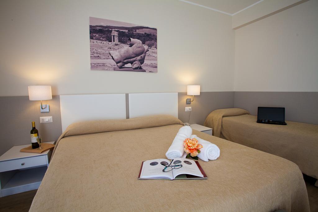 Hotel Costazzurra Museum & Spa San Leone Exterior photo